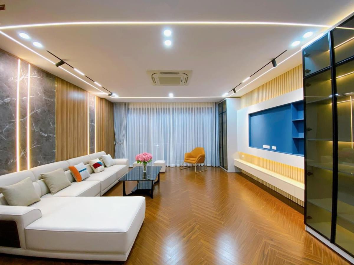 Mặt chợ Ngô Thì Nhậm, lô góc mặt tiền quyền lực rộng gần 20m, kinh doanh vô địch