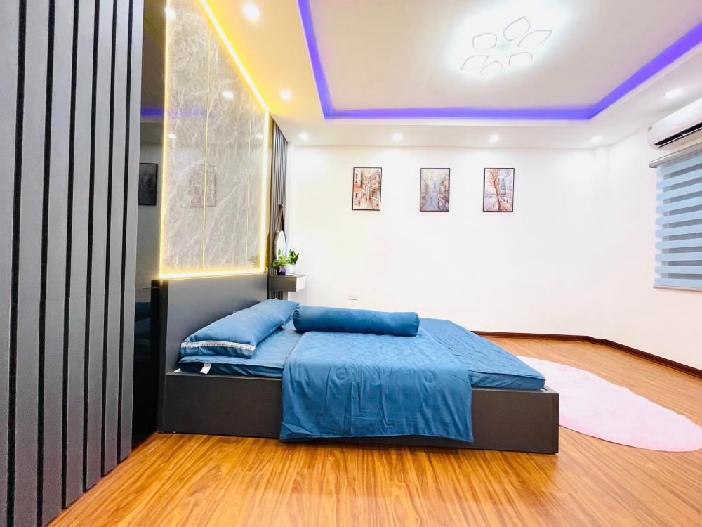 Ngộp nặng hạ thêm 400tr bán nhanh căn nhà 1 trệt 1 lầu đang cho thuê 10tr/tháng - chợ Bình Đáng