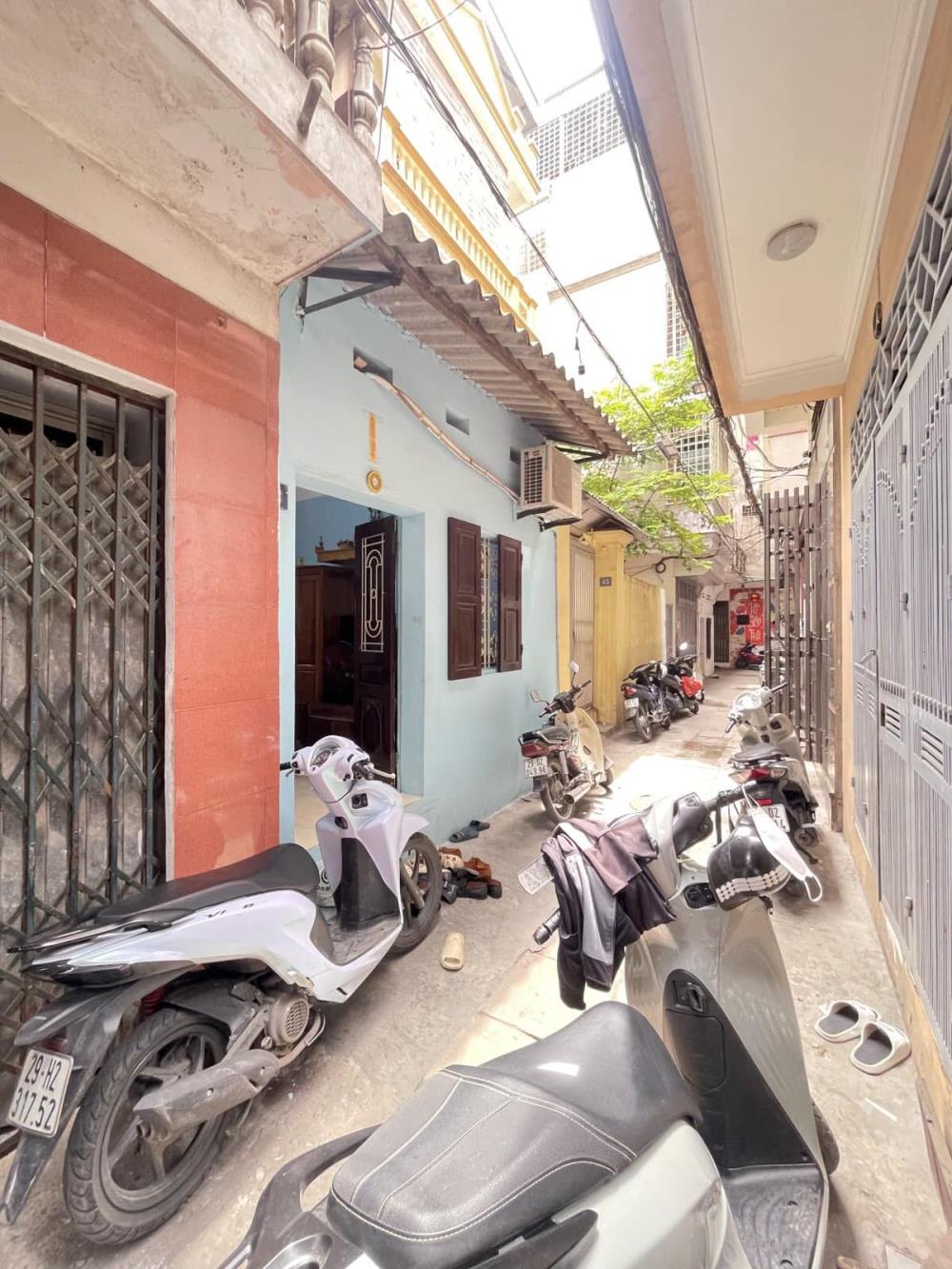 Bán nhà phố Minh Khai, Hai Bà Trưng 36m, 1 tầng giá: 7.8 tỷ