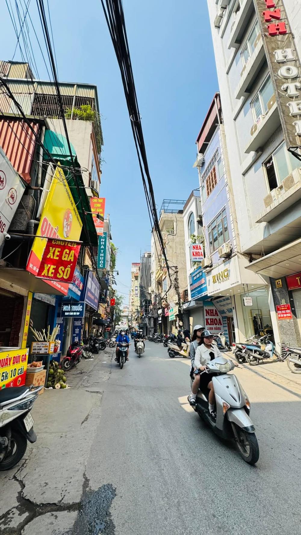 Bán căn hộ chung cư Triều Khúc Thanh Trì 91m2 lô góc 8 tầng thang máy