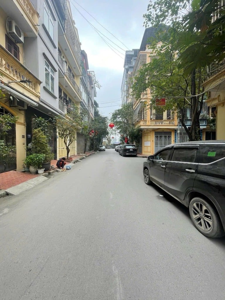 Bán nhà phân lô đại kim, hoàng mai. ô tô kinh doanh, 55m , 5 tầng