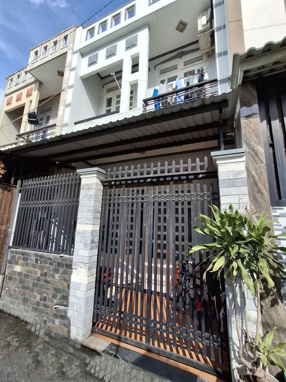 Nhà 2 tầng tân thới hiệp 21 q12, 60m2, 4.5x13m chỉ 3.x tỷ
