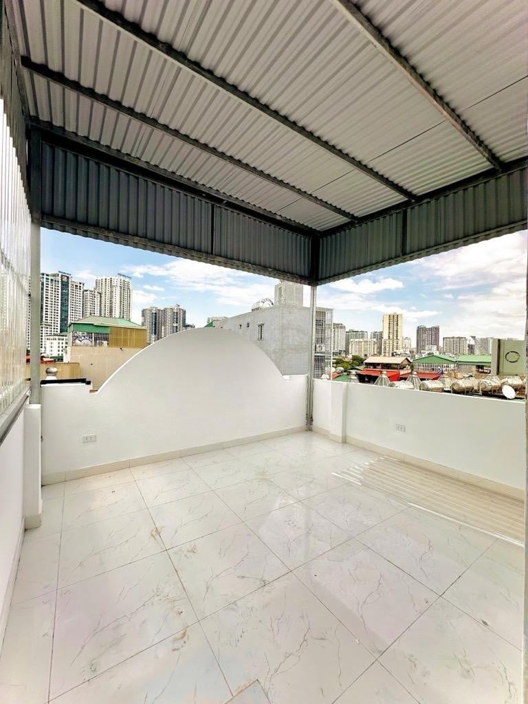 Bán nhà riêng 37.8m² Hoàng Liệt, Hoàng Mai, Hà Nội, lô góc gần hồ Linh Đàm