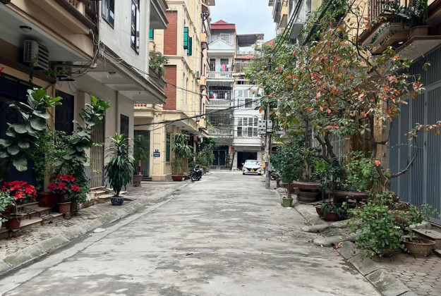 BÁN NHÀ NGÕ 61 PHẠM TUẤN TÀI, NGÕ THÔNG PHÂN LÔ Ô TÔ KINH DOANH, DT 45M2, 4 TẦNG 16.8 TỶ