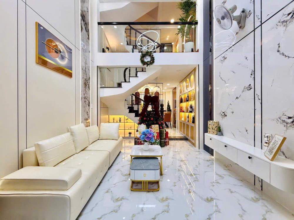 Apartment đẳng cấp Châu Âu, Tây Hồ, lô góc, sát phố, dòng tiền cao, 640m2 - 8T - MT 20m 231 tỷ