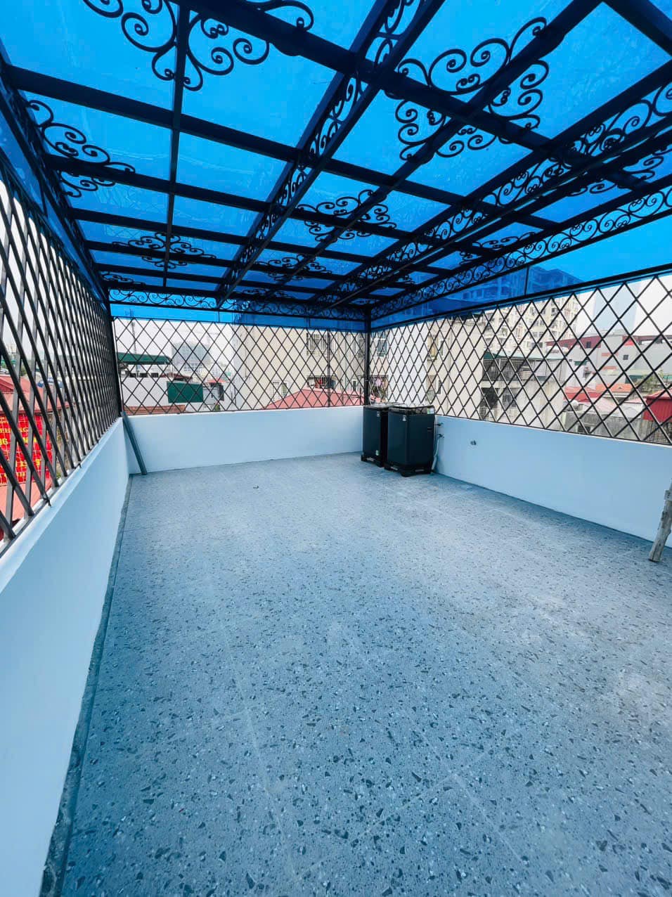 Căn hộ 56m2, toà HH3 Linh Đàm, 2PN-2VS, full toàn bộ nội thất với giá 2,395tỷ, quá rẻ