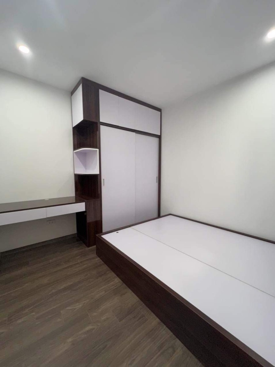 Bán gấp căn hộ 2PN, 80m2, view song, giá tốt nhất tại Sunshine City