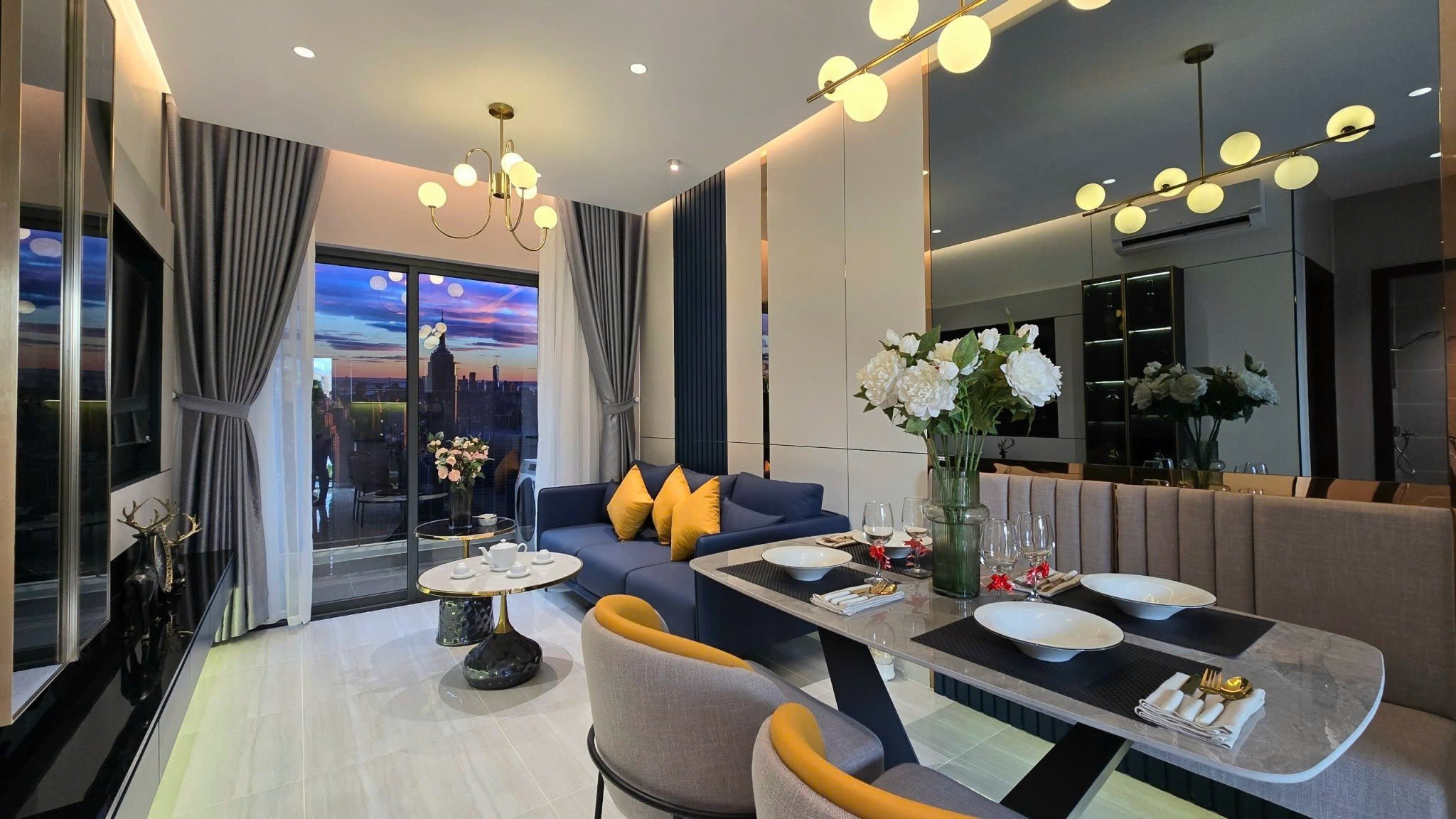 Bán căn hộ chung cư 120m2 tại Trần Quang Khải, Quận 1, gần trung tâm thương mại