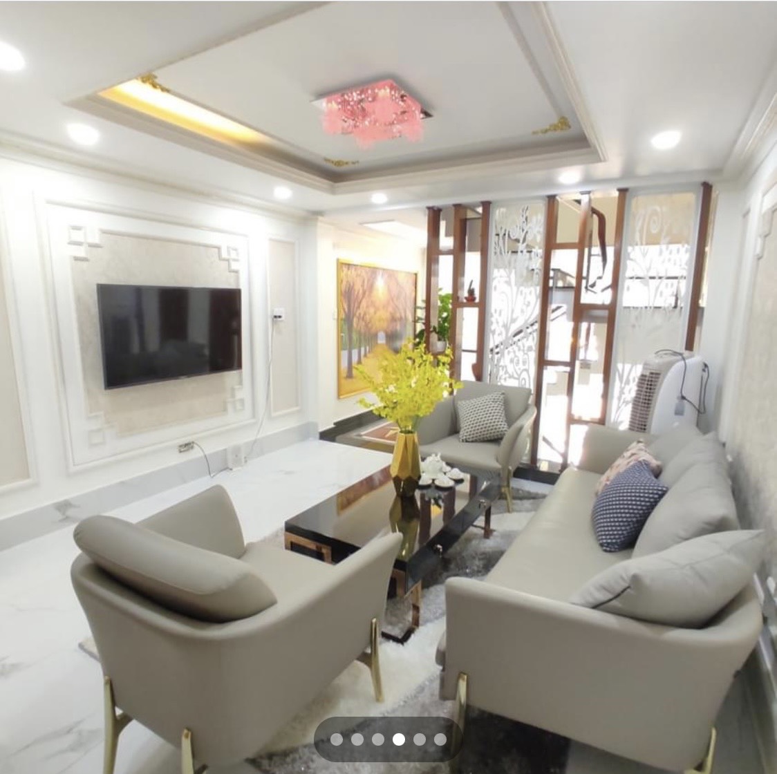 Cần bán căn nhà 3 tầng 130m2 khu bên sông Hiệp Bình Chánh Thủ Đức chỉ với 15 tỷ