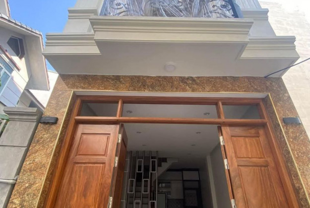 Nhà đẹp về ở trước tết, 33m2x5T, gần chợ trường, 300m vành đai 4, 1,5km Phenika