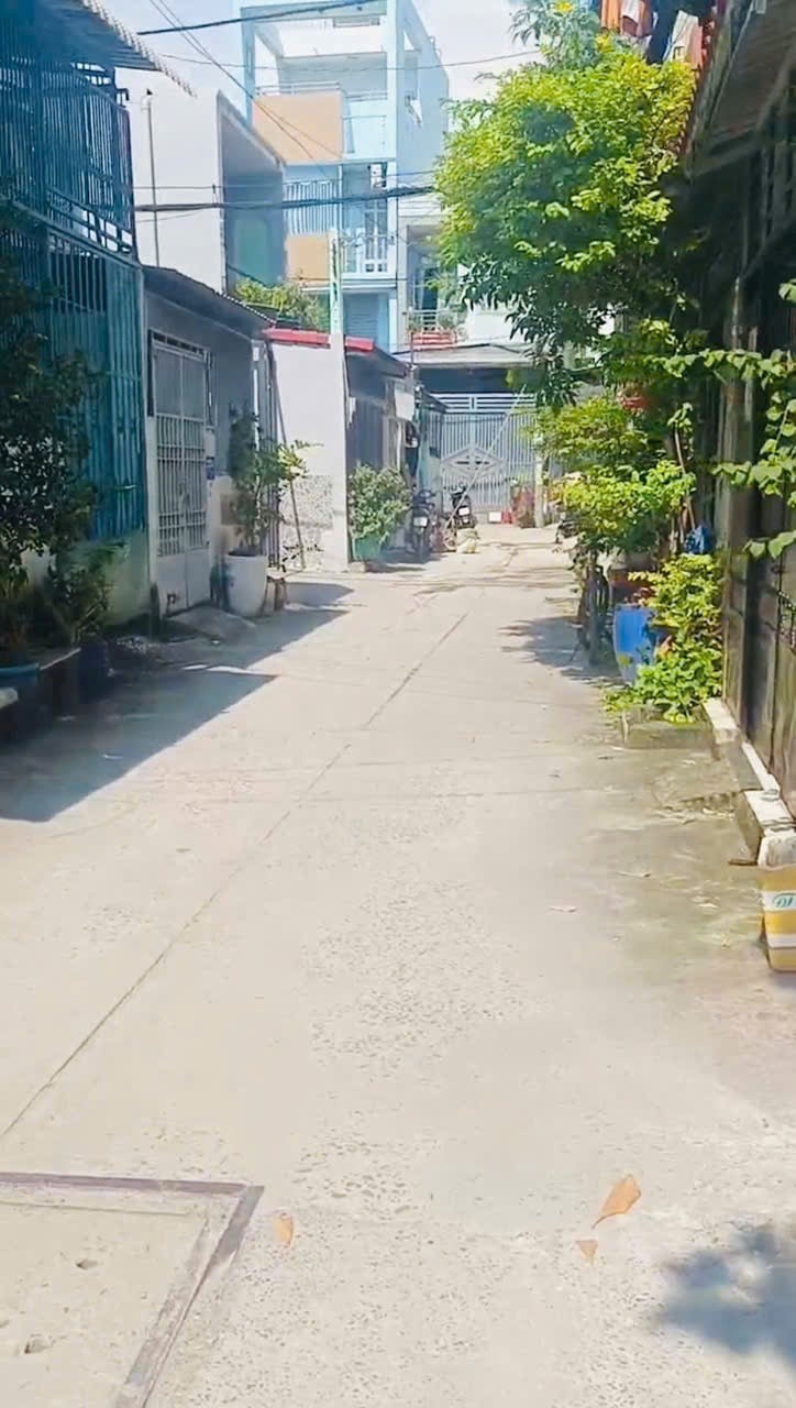 Bán nhà riêng 3m x 12m đường 5m Trương Thị Hoa Quận 12 gần metro