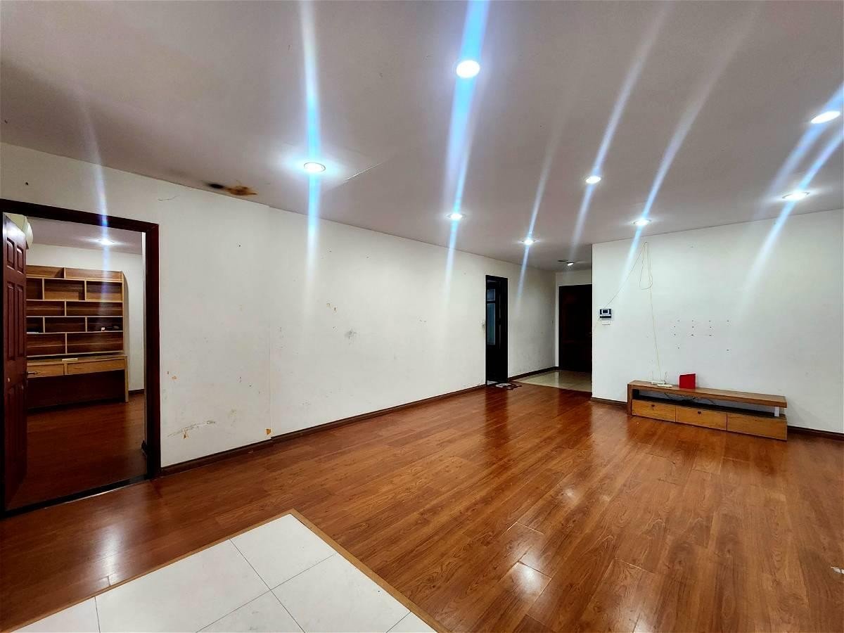 Cần bán căn hộ A5 Học Viện Quân Y, Phùng Hưng, Hà Đông, 2 ngủ 1 WC diện tích 64m2
