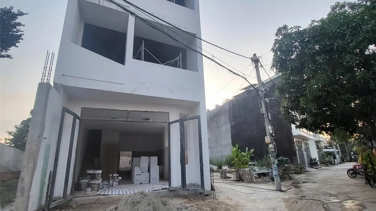 Bán nhà riêng 93,2m2 Thạnh Xuân 40, Quận 12, nhà lớn 4 tầng, kinh doanh tốt