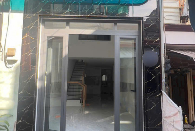 Bán nhà phân lô Vip Lạc Trung, 62m², 4 tầng, vỉa hè rộng, ô tô tránh, có khe thoáng sau, hiếm nhà bán