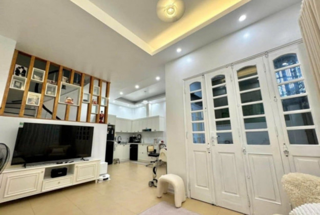 Bán nhà riêng Phú Thượng Tây Hồ Hà Nội 39m2 chỉ 8,5 tỷ sở hữu ngay