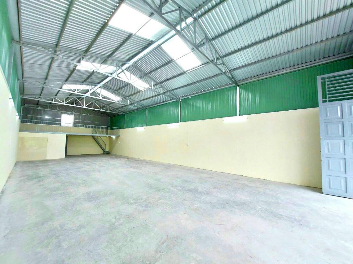 Cho thuê kho xưởng,dt từ 100m² đến 500m² là giải pháp lý tưởng cho các doanh nghiệp