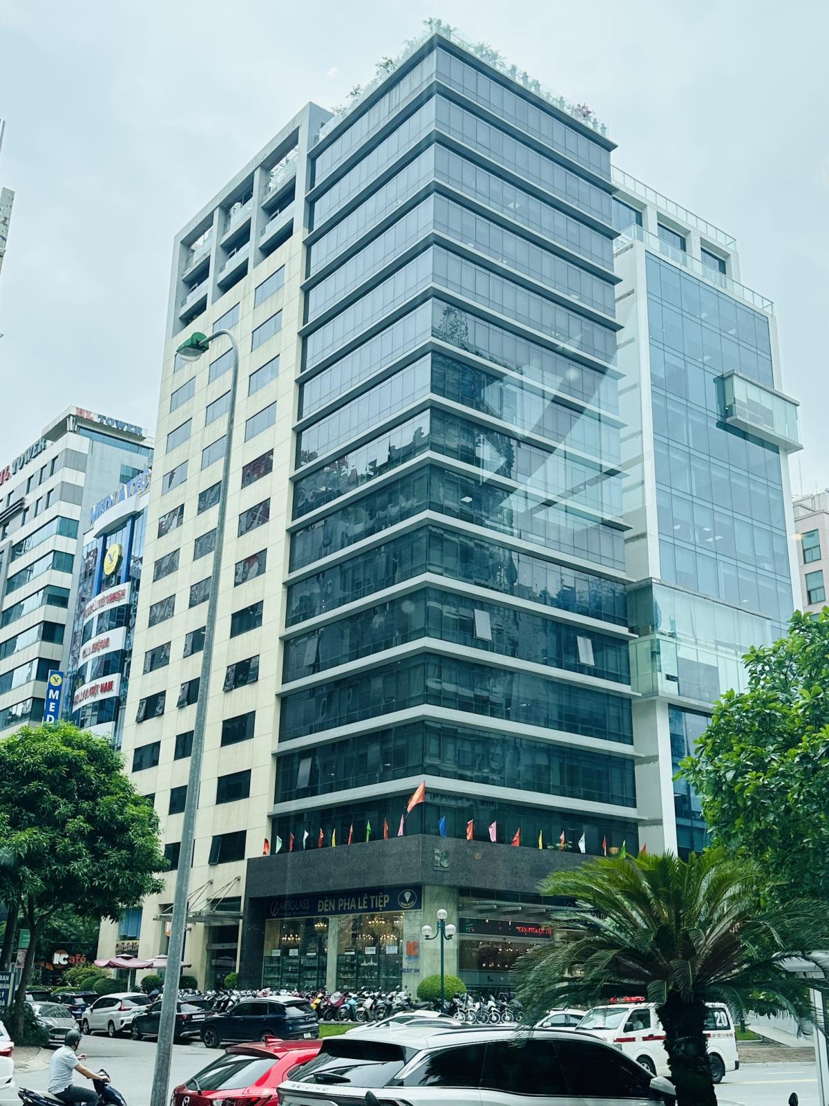 Chỉ với 7 triệu 10 triệu tháng bạn đã có vp cho 3 đến 5 người làm việc