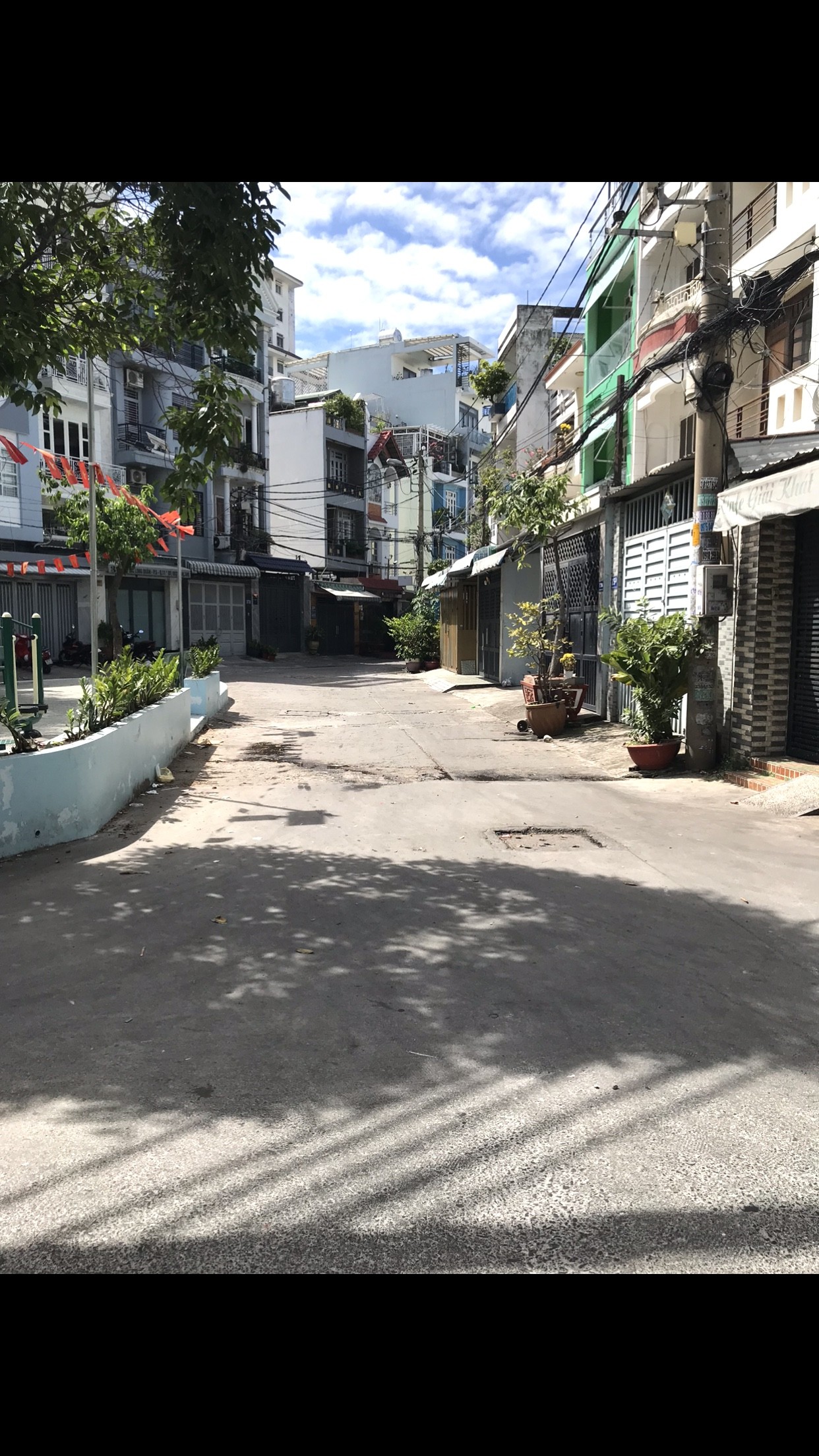 Bán nhà siêu đẹp Trần Phú, Hà Đông, 80m², 4 tầng, mặt tiền 5.5m, giá 12.5 tỷ