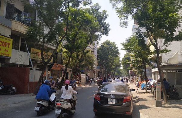 Bán nhà mặt phố ngõ 279 Đội Cấn 54m2 11.5 tỷ Phường Ngọc Hà Ba Đình