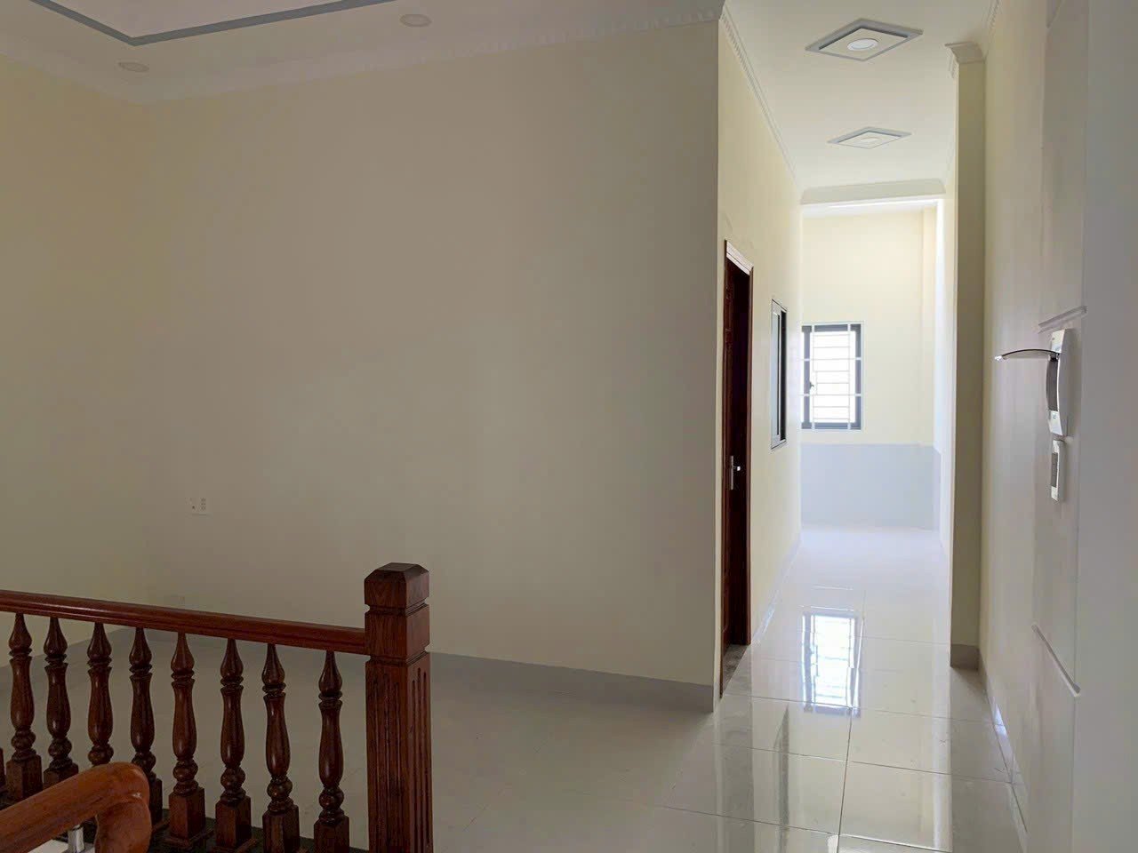 Bán nhà riêng tại Bình An, Dĩ An, có sân rộng để được xe 7 chỗ và xe máy