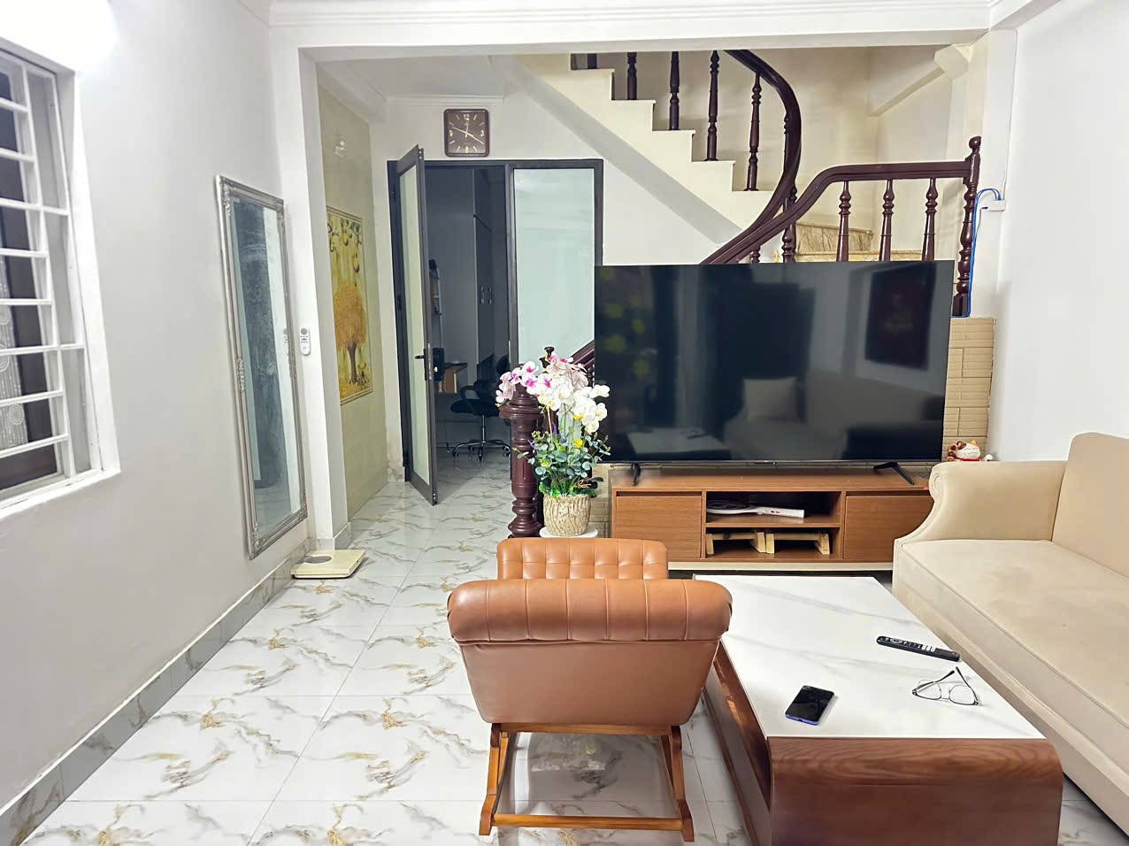 Bán nhà 5 tầng đường Hòe Thị, Phương Canh, Nam Từ Liêm 33m2 gần trường cấp 1 và cấp 2