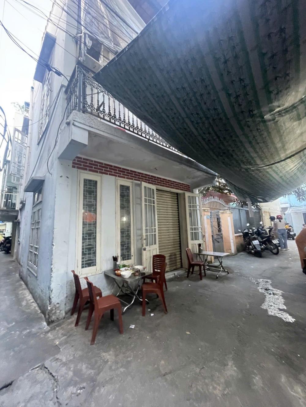 Bán nhà riêng lô góc Lê Duẩn phường Thạch Thang quận Hải Châu 57m2 giá chỉ 3,3 tỷ