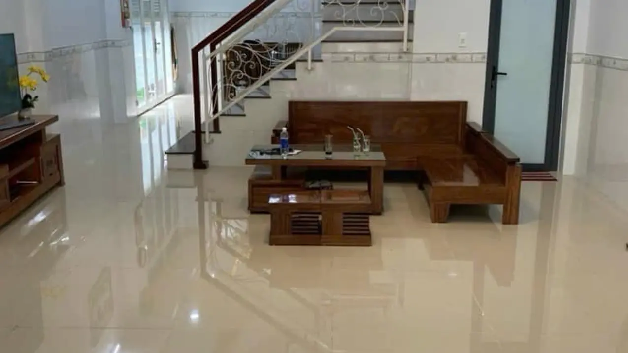 Bán nhà ở kết hợp căn hộ dịch vụ thu nhập trên 30tr/tháng