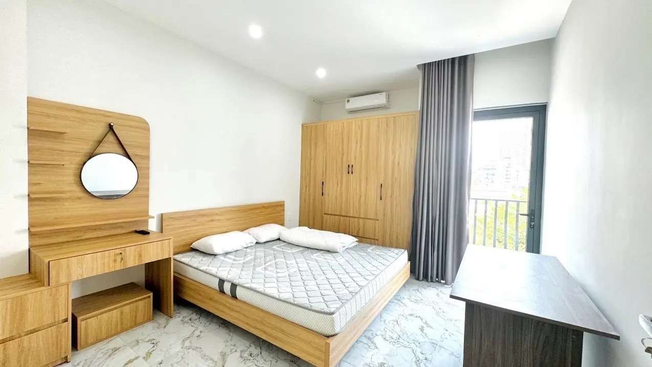 Dòng tiền tốt - bán nhà mặt phố Phạm Quang Ảnh 3 tầng sẵn dòng tiền giá cực tốt