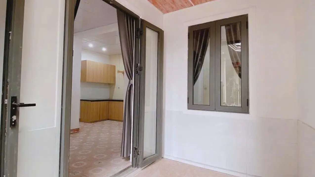 Bán nhà kiệt Bạch Đằng gần cầu Gia Hội,cách chợ đông ba chỉ 2 phút chạy xe giá 1,5xx tỷ