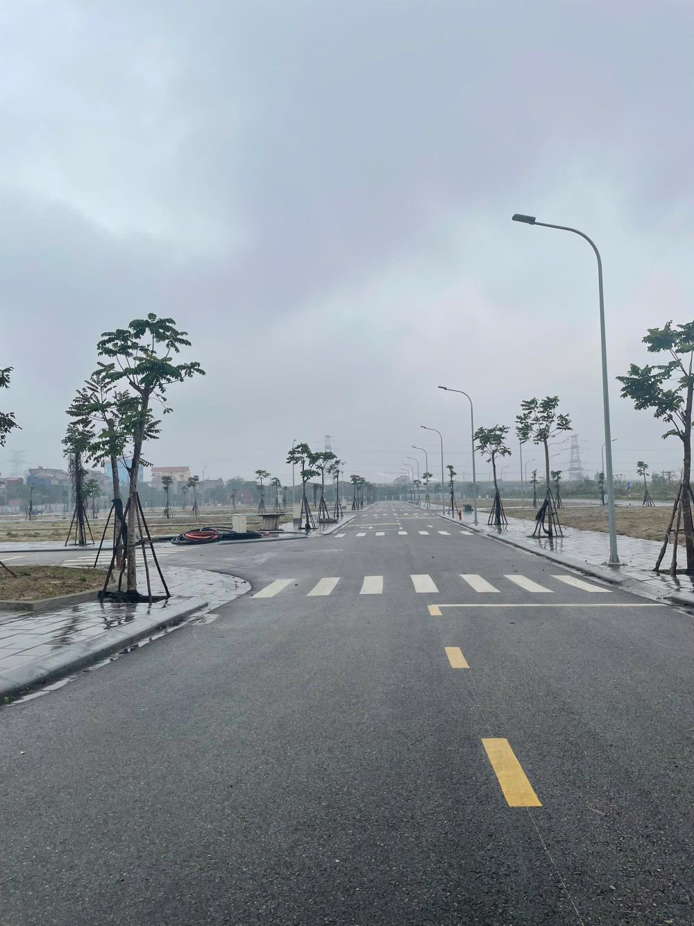 Bán đất nền dự án Lan Anh 2, 100m2, đường Võ Văn Kiệt, Bà Rịa, sổ đỏ sang tên ngay