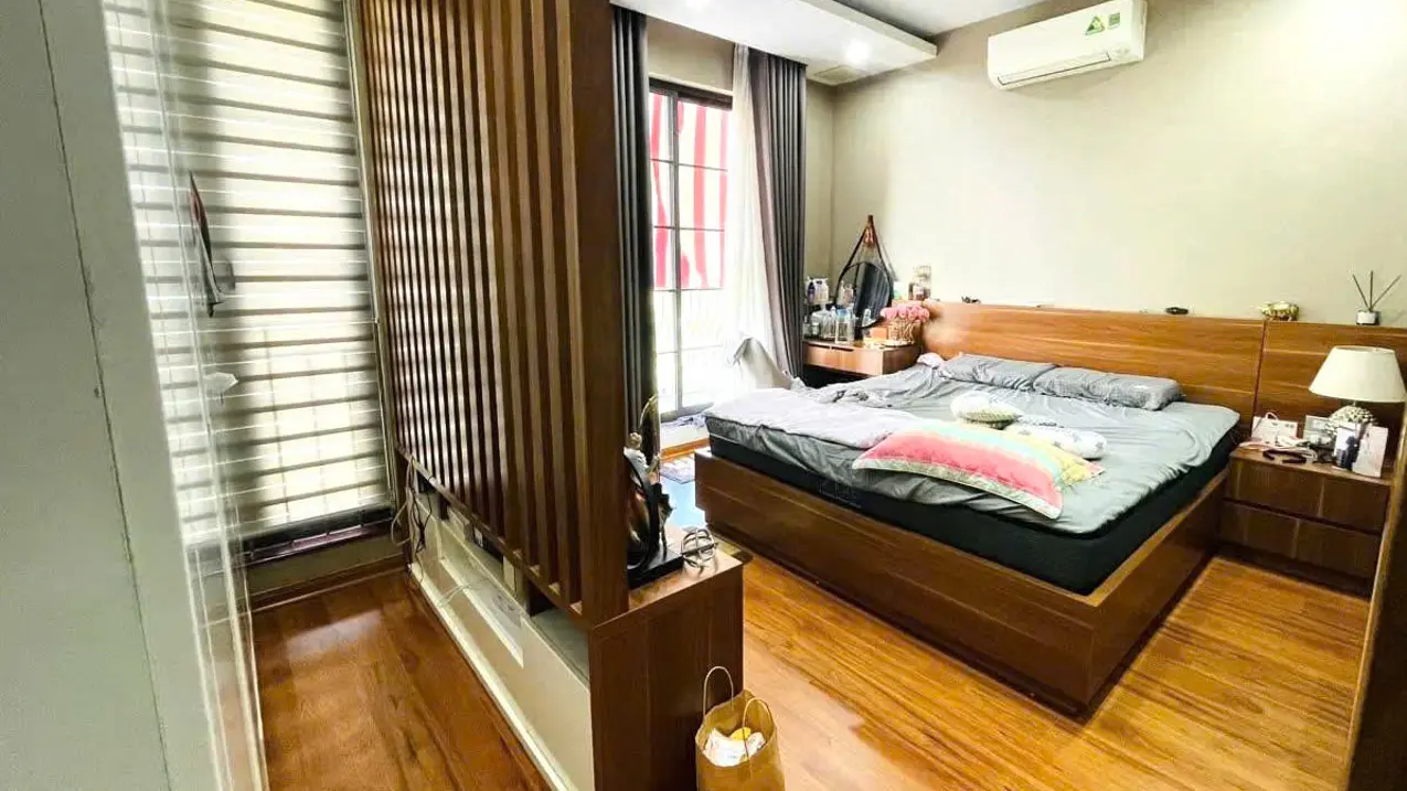 Bán nhà hẻm 8m, Phường Hiệp Thành, Quận 12, giá tốt