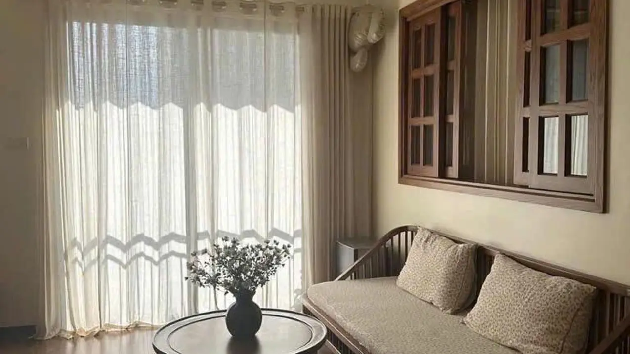 Bán nhà Long Biên - giá dưới 5 tỷ không mua là lỡ chỉ 4.95 tỷ - nhà ô tô đỗ cửa, sân rộng - view