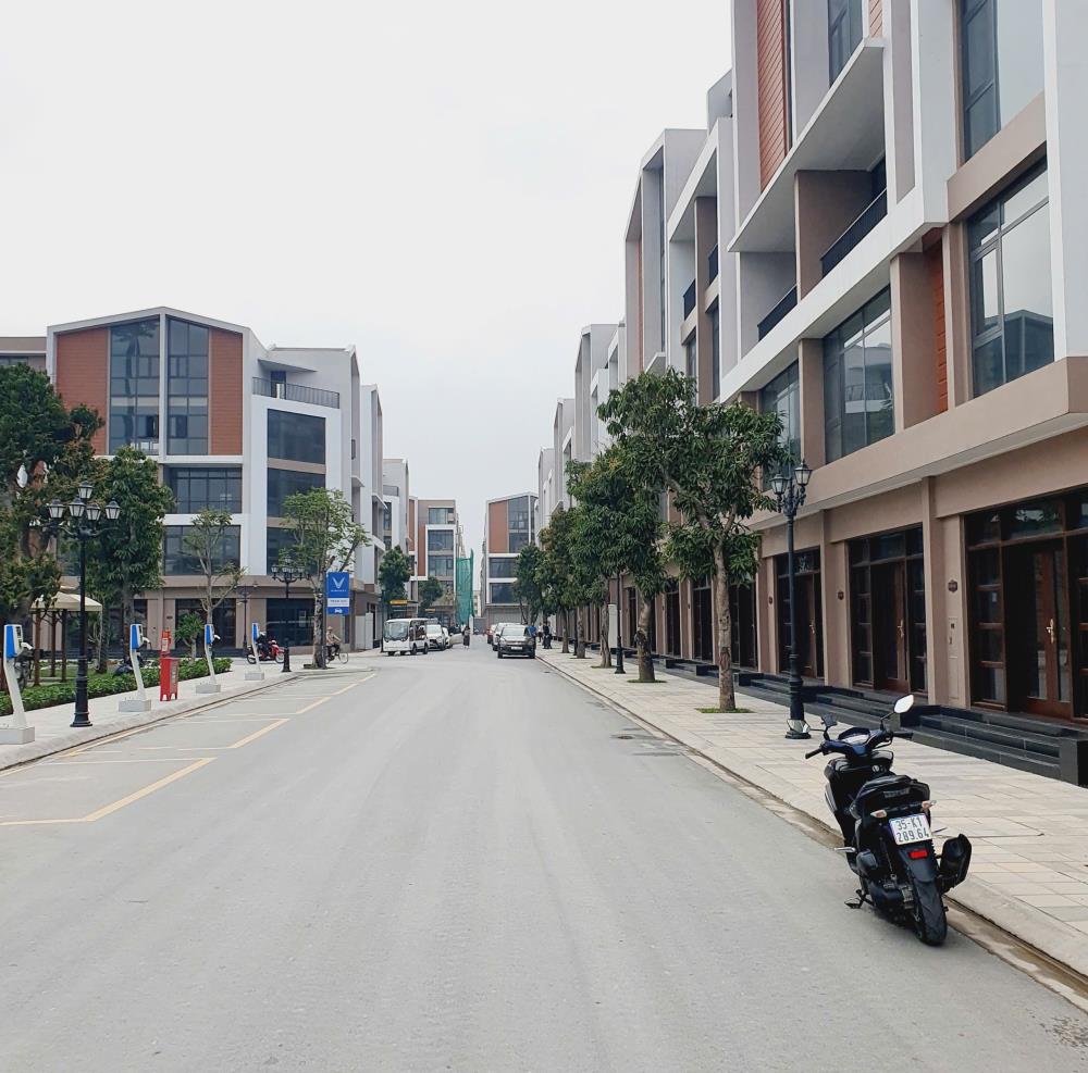 Top năm căn biệt thự hạng sang, vị trí Vip hàng đầu tại Đà Lạt chào bán, mời quý anh, chị tham khảo