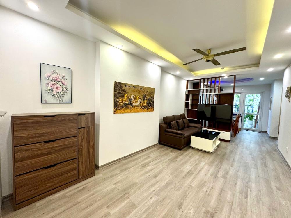 Chính chủ ra nước ngoài định cư cần bán 1 căn 2 ngủ 4,85 tỷ