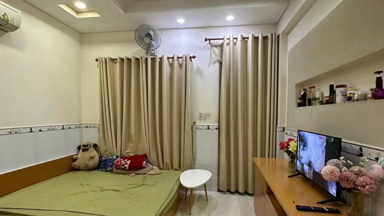 Bán nhà 5 tầng Định Công Thượng, 35m2, giá 6,15 tỷ thương lượng