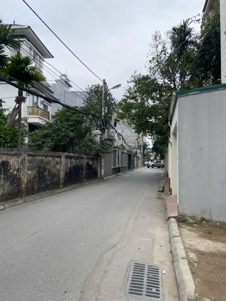 Ngọc Thuỵ - nhà 5 tầng xây mới - ô tô đỗ cổng - ngõ rộng - không gian thoáng