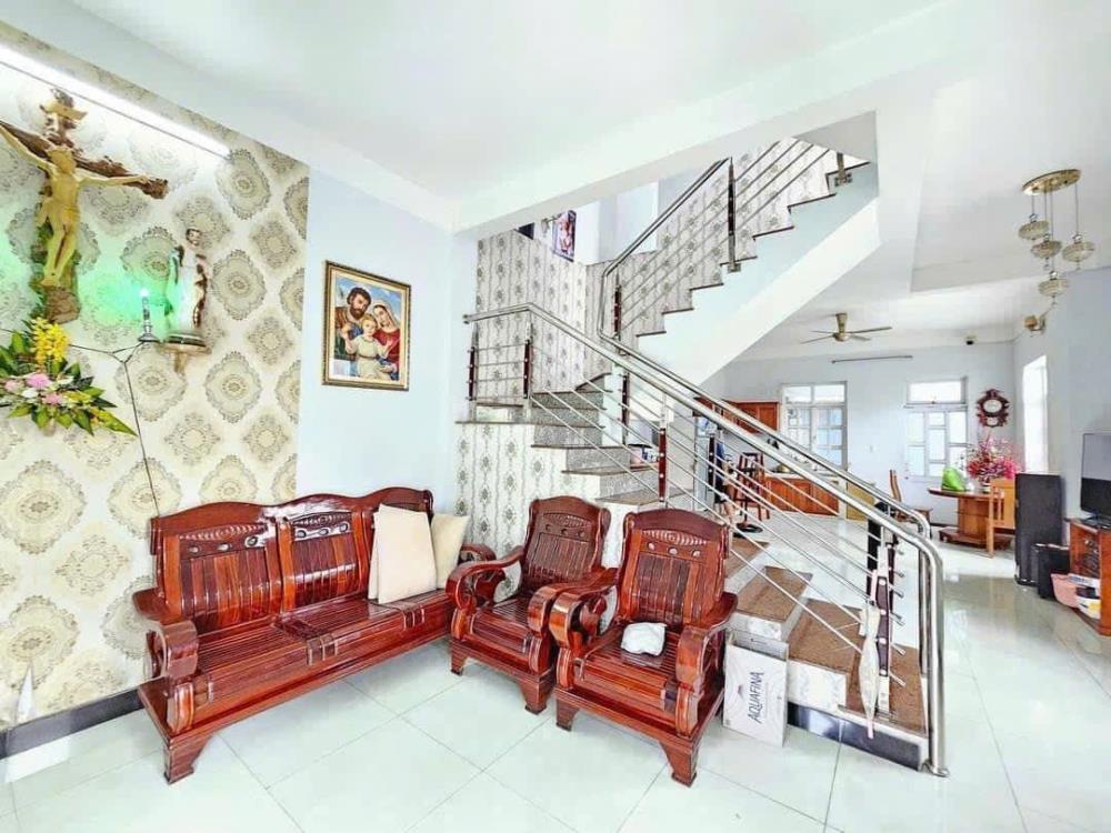 Cần bán nhà mặt phố Châu Long, 60m2, Ba Đình, kinh doanh sầm uất