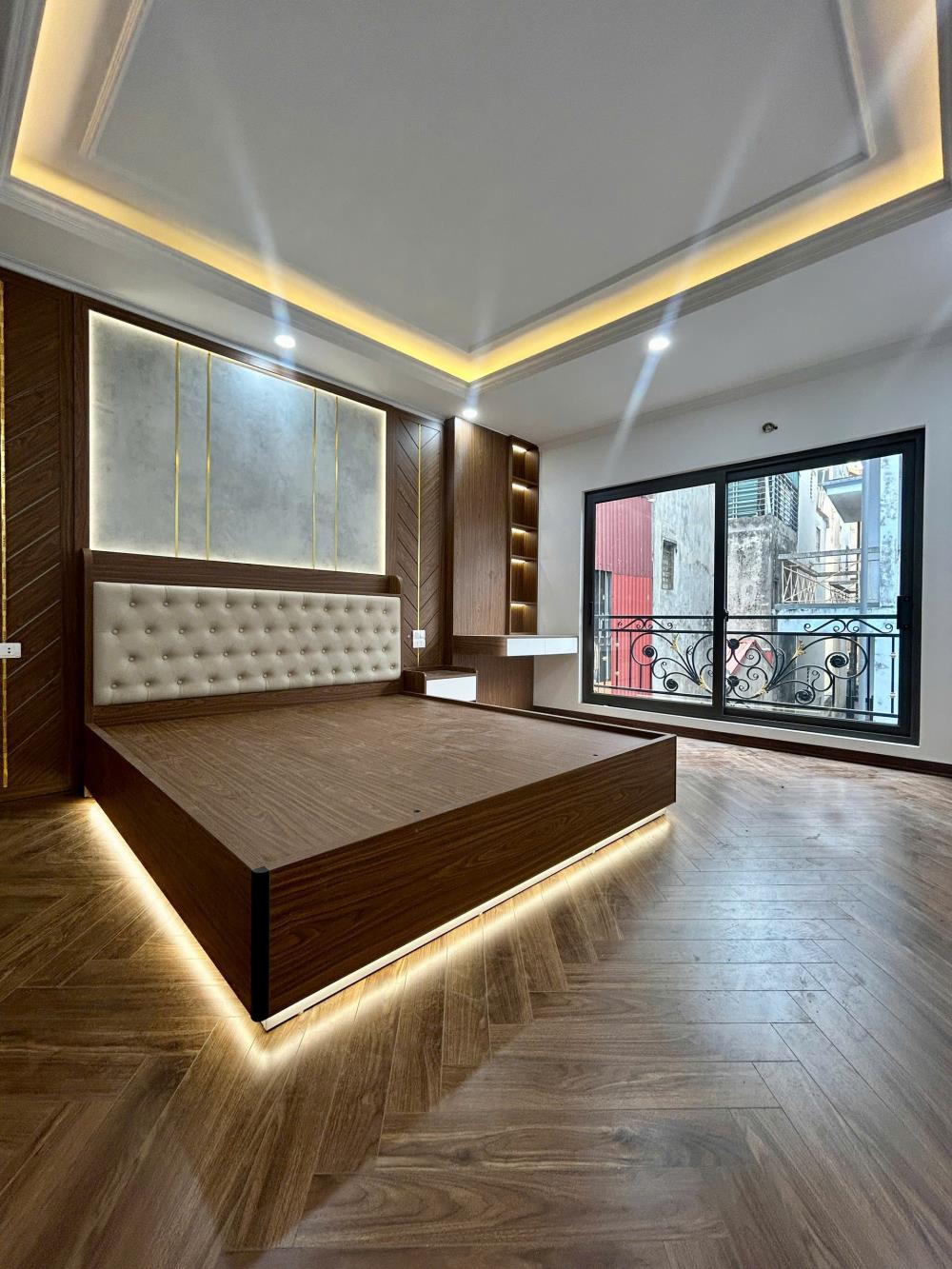 Khu vip, nhà đẹp HXH trên đường Lê Quang Định, phường 7, Bình Thạnh
