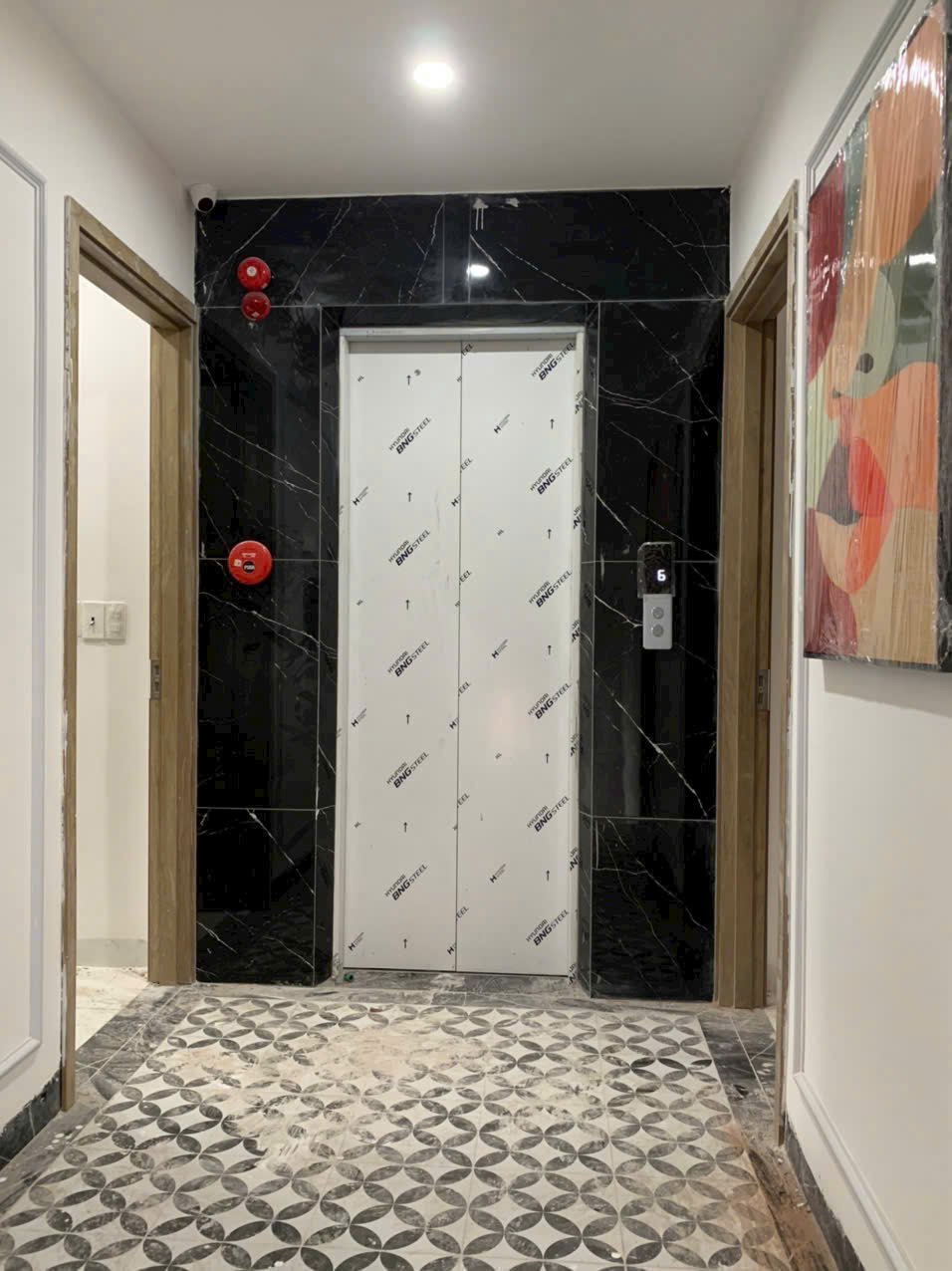 Bán tòa ccmn lô góc linh đàm - hoàng mai - 100m2 - 40m ra phố- mt 6,6 m- 3 thoán