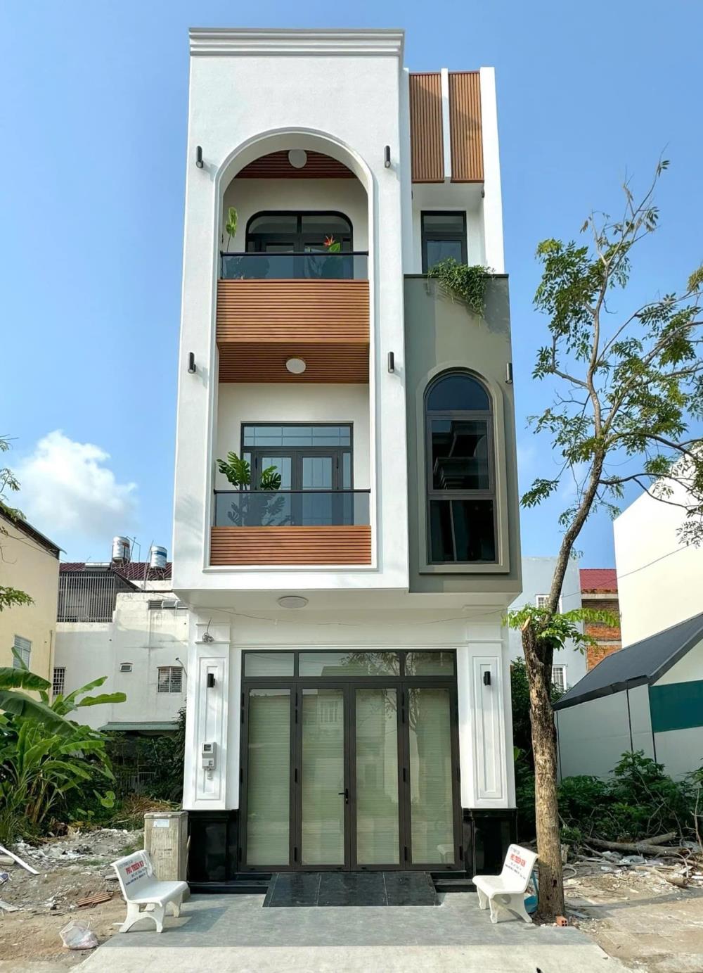 Bán nhà trệt 2 lầu - đường số 4 - kdc văn hoá tây đô, p. hưng thạnh, q. cái răng