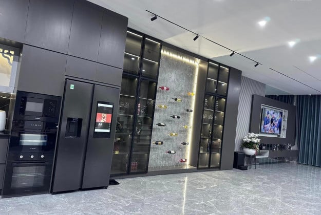 Bán nhà ngõ 628 Hoàng Hoa Thám, Tây Hồ, 37m², 3 tầng, giá 7,6 tỷ, vị trí đẹp