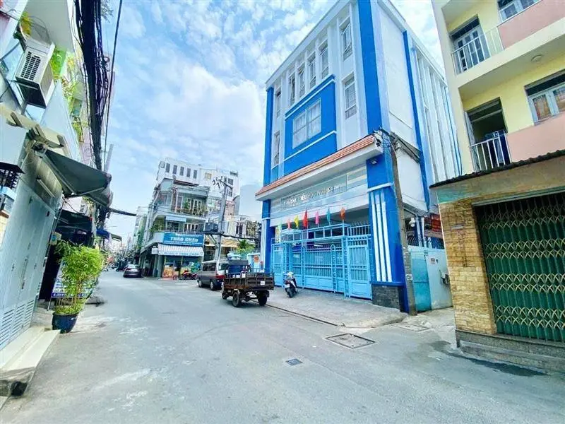 Bán nhà đường Lý Thường Kiệt - Tân Bình, hxh thông - 80m2 - 4 tầng - 11,2 tỷ