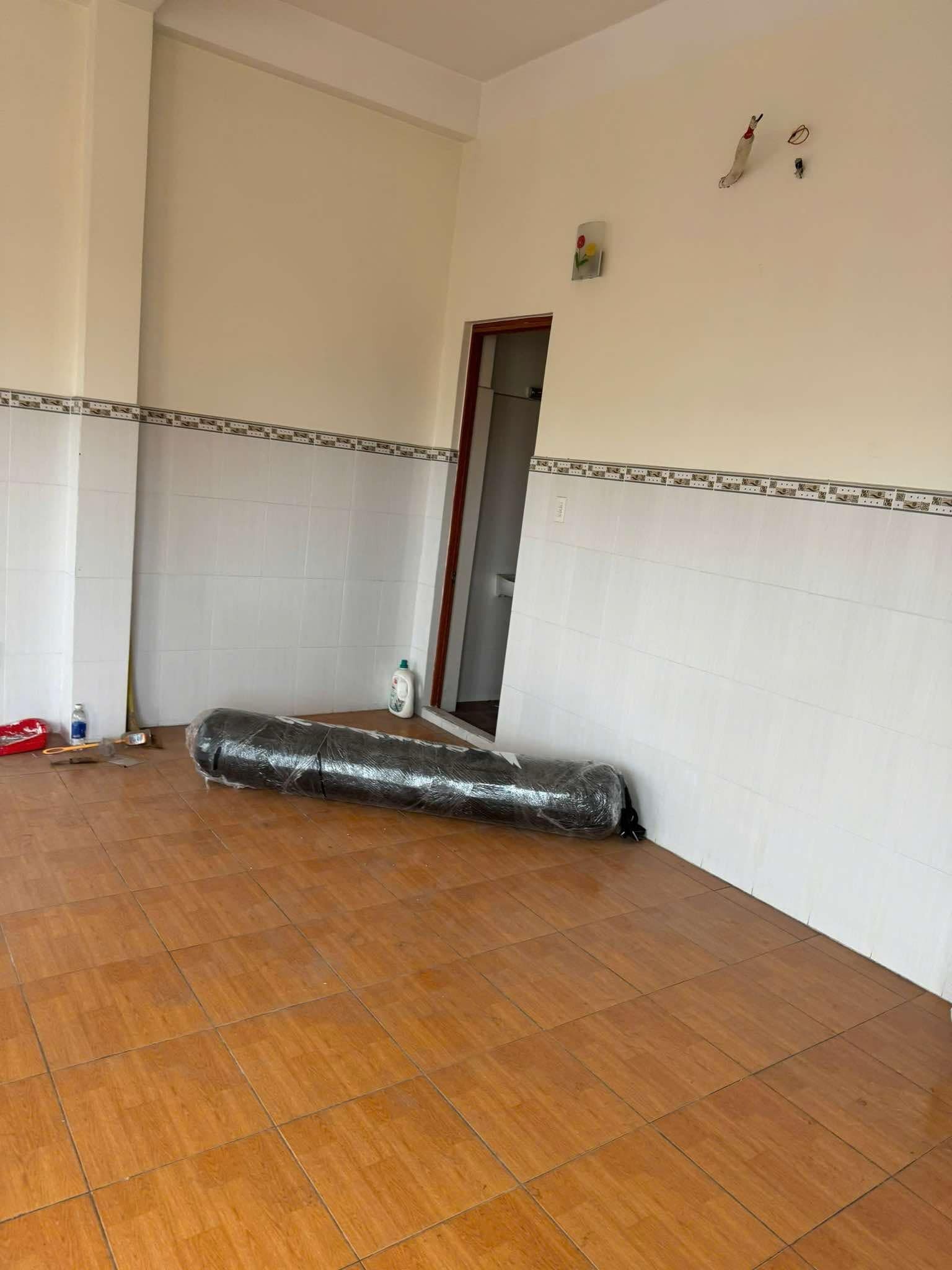 Cho thuê phòng trọ 15 m2 135 Đường D3, Bình Thạnh, TP.HCM tiện nghi đầy đủ