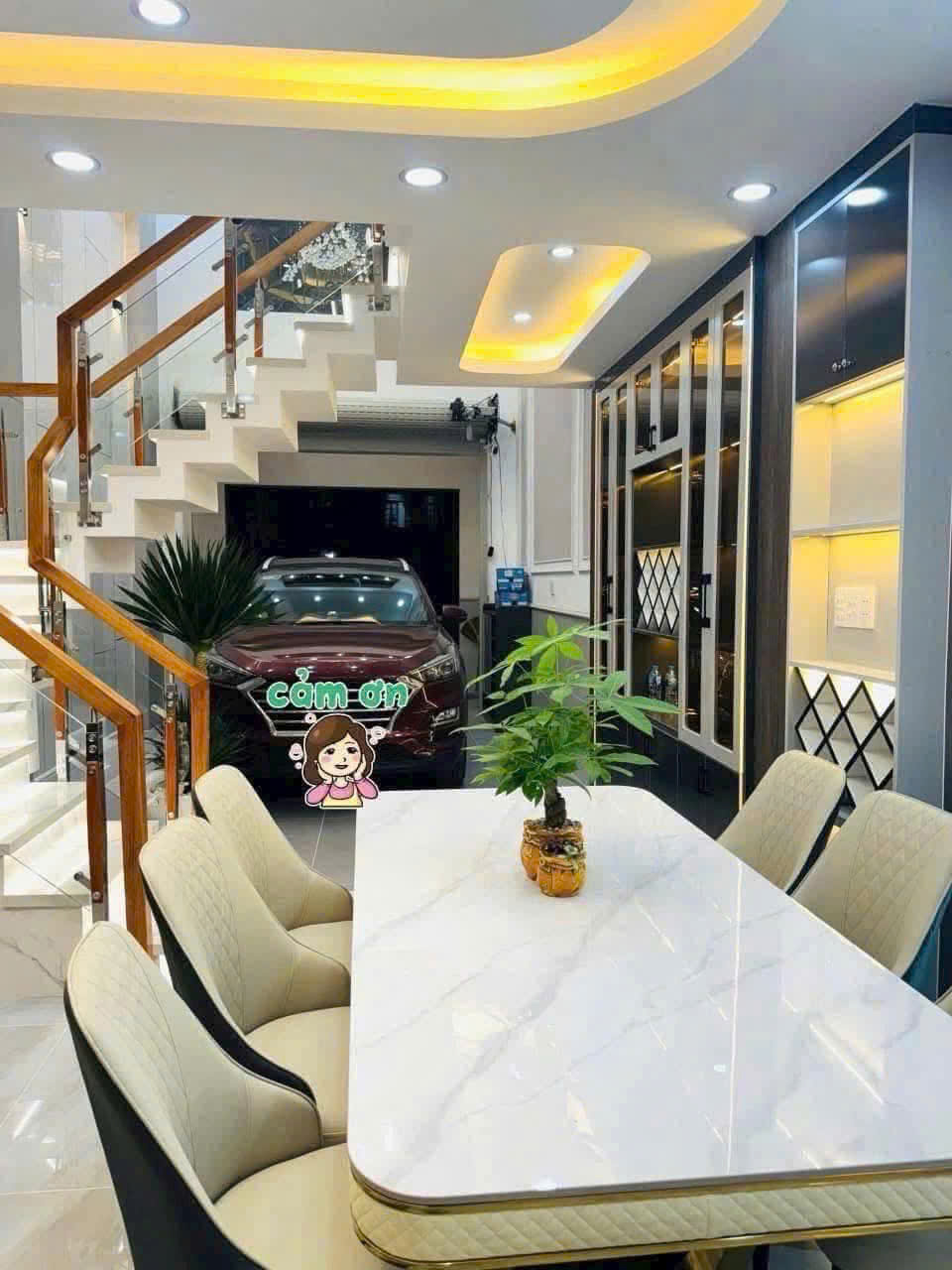 Bán nhà Tân Hoàng Minh xây, 6 tầng thang máy, nội thất 1 công hàng nhập khẩu