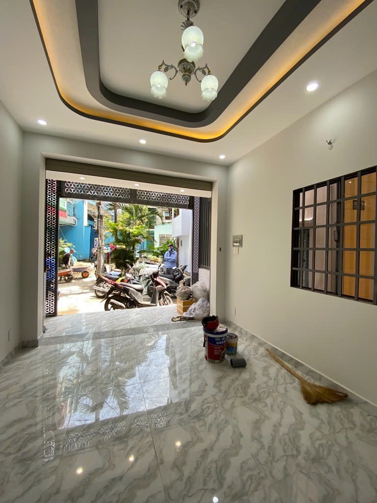 Bán gấp nhà 3 tầng 45m2, nguyễn thái sơn gò vấp, giá 4.8 tỷ nhỉnh