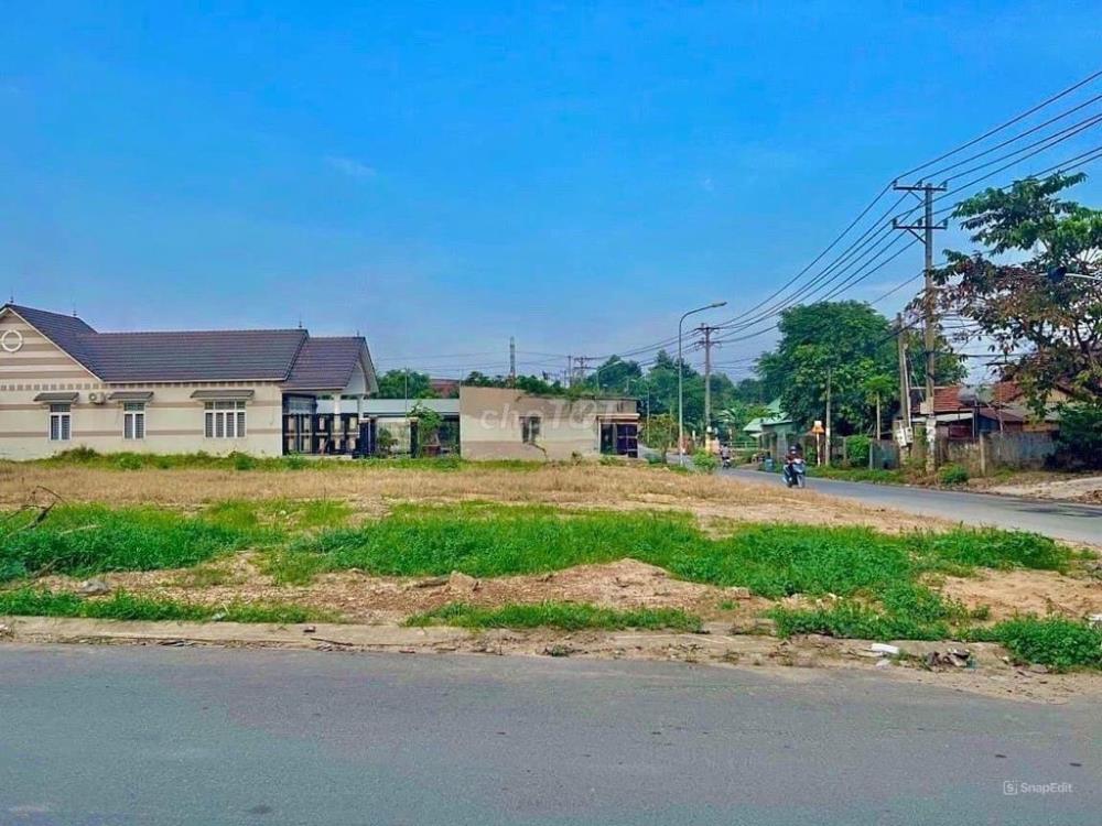 Bán 1,2 sào(26x46=1.256m2) shr full,thổ cư, trung tâm, mt ql 42m dân cư san sát
