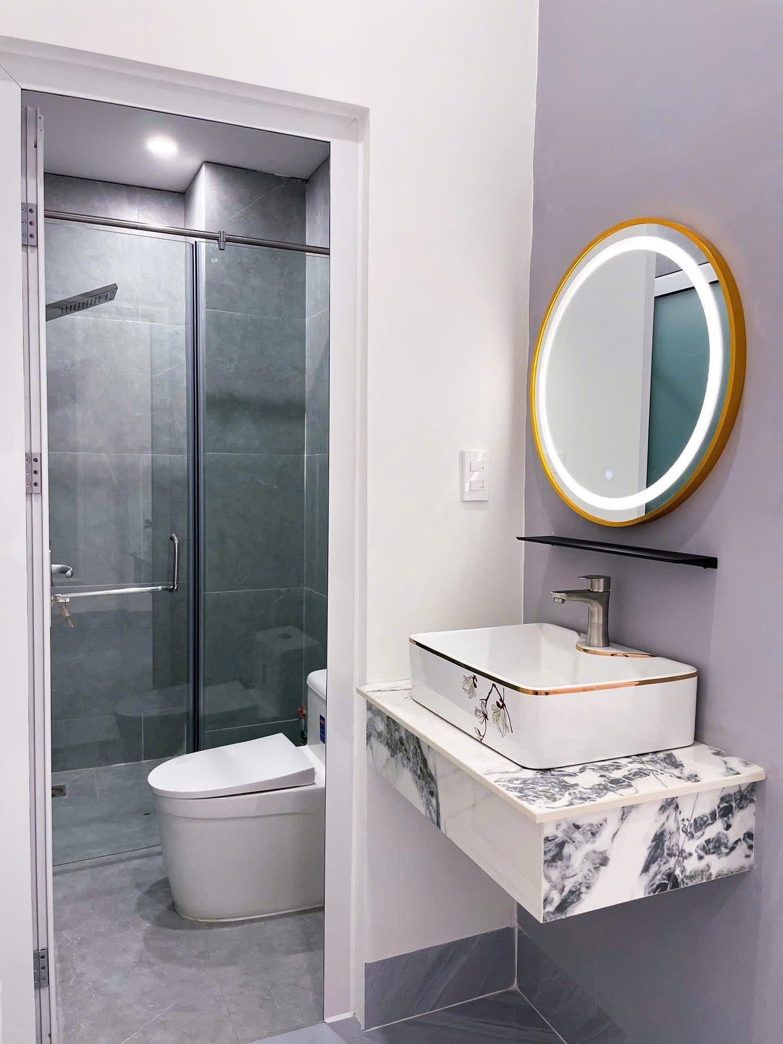 Bán nhà 10 tầng Doãn Kế Thiện, 62m2, 22.5 tỷ, đường ôtô tránh