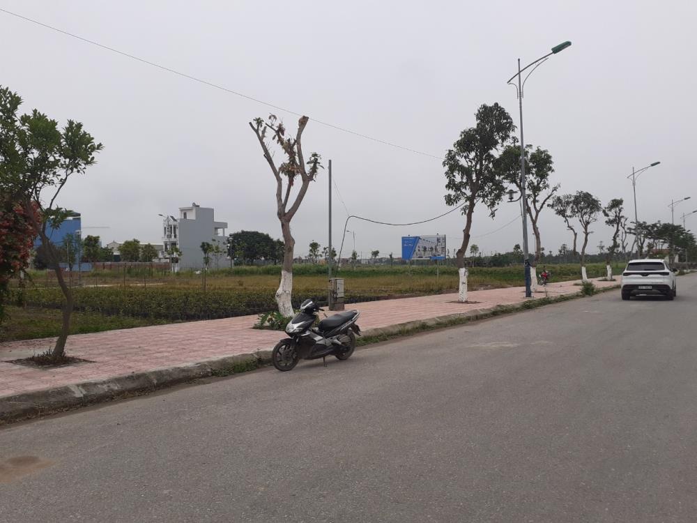 Em bán duy nhất 1 ô góc liền kề sát trường đại học tài chính - giá chỉ 3xtr/m