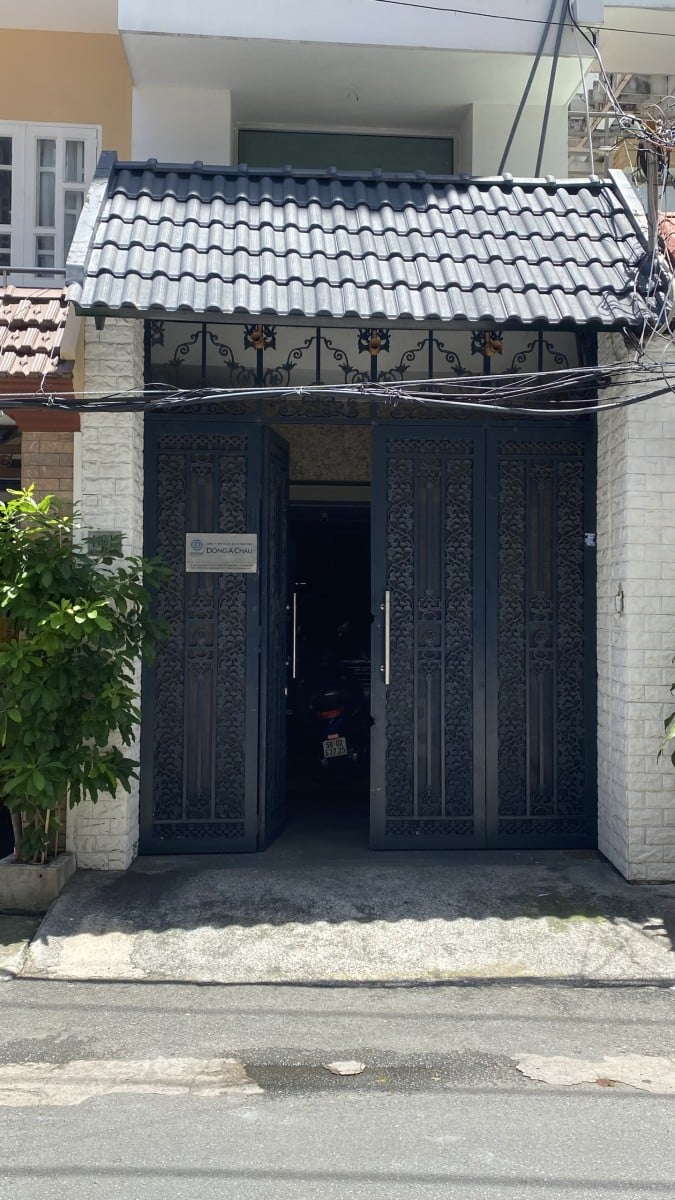 Cho thuê nhà phố thương mại 90 m2 Sư Vạn Hạnh, Quận 10, Hồ Chí Minh tiện kinh doanh