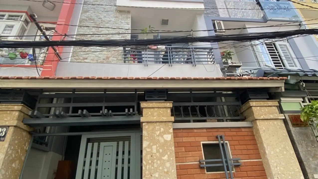Nhà hxh  Âu Duơng Lân -  chỉ 8.8 tỷ - dt 69m2 ( 4.6 x 14) - 4 tầng chỉ 8.8 tỷ
